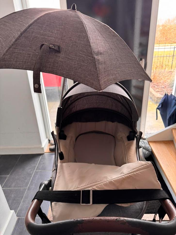 Stokke trailz kinderwagen, Kinderen en Baby's, Kinderwagens en Combinaties, Gebruikt, Overige merken, Luchtbanden, Ophalen