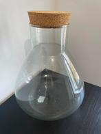 Glazen vaas met kurk, Ophalen, Gebruikt
