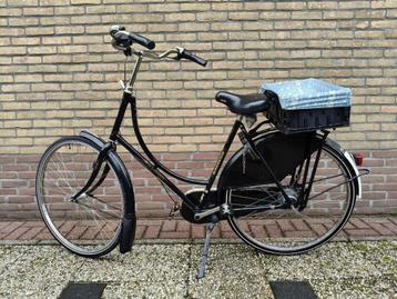 Batavus Omafiets met 8 versnellingen beschikbaar voor biedingen
