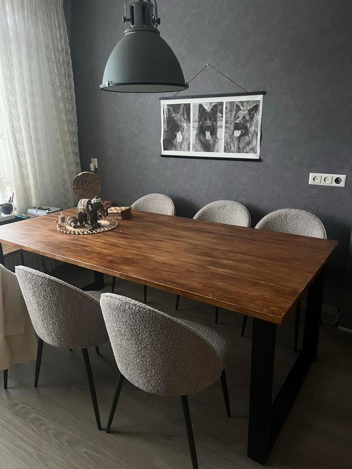 Houten eettafel met stalen poten, Huis en Inrichting, Tafels | Eettafels, Gebruikt, 100 tot 150 cm, 150 tot 200 cm, Vijf personen of meer