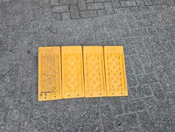 Fiamma Keggen / levelers voor camper of caravan 1x gebruikt. beschikbaar voor biedingen