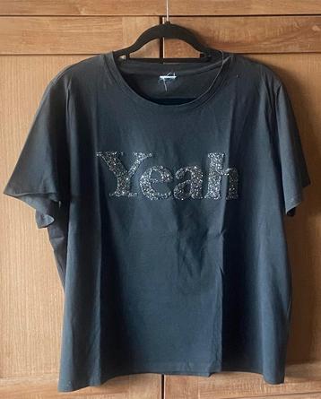 t-shirt met glitter yeah opdruk beschikbaar voor biedingen