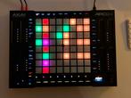 AKAI APC 64 midi controller, Muziek en Instrumenten, Midi-apparatuur, Ophalen of Verzenden, Zo goed als nieuw