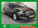 Skoda Superb COMBI 1.4 TSI iV BUSINESS EDITION PHEV NAVIGATI, Auto's, Skoda, Stof, Gebruikt, 4 cilinders, Zwart
