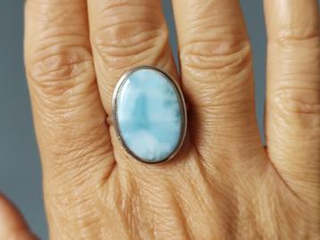 Zilveren ring met natuurlijke Larimar steen zilver 925 beschikbaar voor biedingen