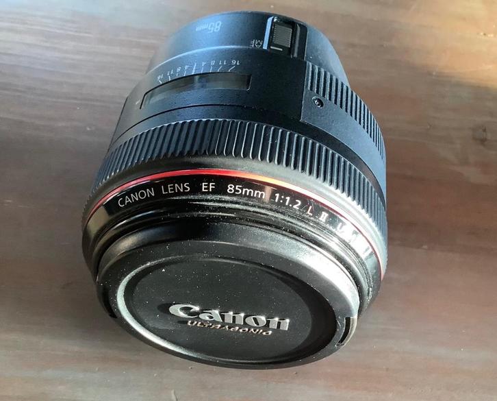 Canon EF 85 mm f/1.2 II USM, Audio, Tv en Foto, Fotografie | Lenzen en Objectieven, Zo goed als nieuw, Macrolens, Ophalen