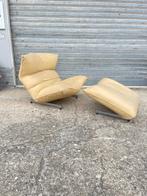 Italian Mid-Century Modern lounge chair by Vittorio Varo, Huis en Inrichting, Fauteuils, Gebruikt, Ophalen of Verzenden, 100 tot 125 cm