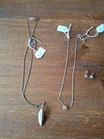 2 kettings/armband/oorknopjes, Sieraden, Tassen en Uiterlijk, Met kristal, Nieuw, Ophalen of Verzenden, Zilver