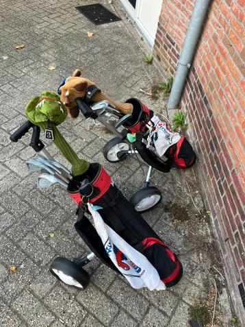 Kinder golfsets beschikbaar voor biedingen