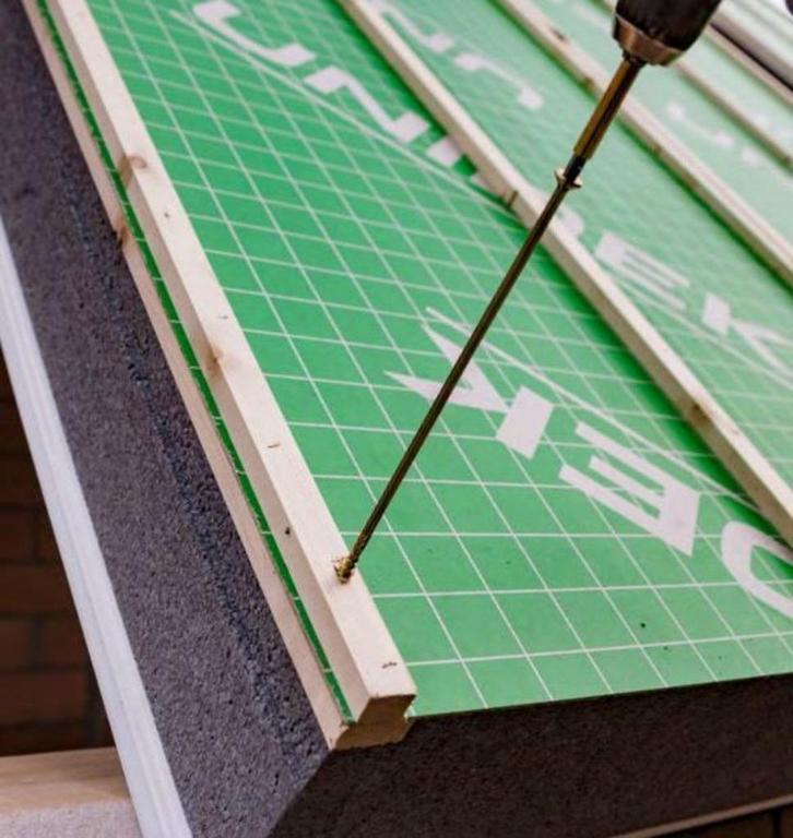 Dakplaat zelfborende schroeven Kingspan maat 8 x 340 mm, Doe-het-zelf en Verbouw, IJzerwaren en Bevestigingsmiddelen, Nieuw, Schroeven