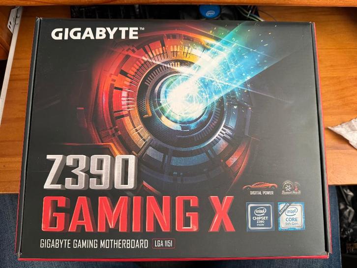 Gigabyte Z390 Gaming X moederrbord, Computers en Software, Moederborden, Zo goed als nieuw, Intel, DDR4, Ophalen of Verzenden