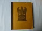 Plaatjesalbum: Beelden van de  Duitse geschiedenis. (1936), Ophalen of Verzenden, Gelezen, Plaatjesalbum