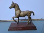 paard brons, Verzenden