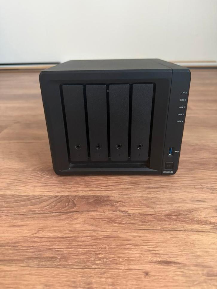 Synology DS920+ 4-bay NAS (zonder harde schijven), Computers en Software, NAS, Gebruikt, Ophalen