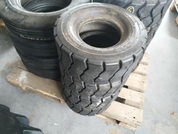 18 x 7 - 8 Nieuwe Mc. Creary banden beschikbaar voor biedingen