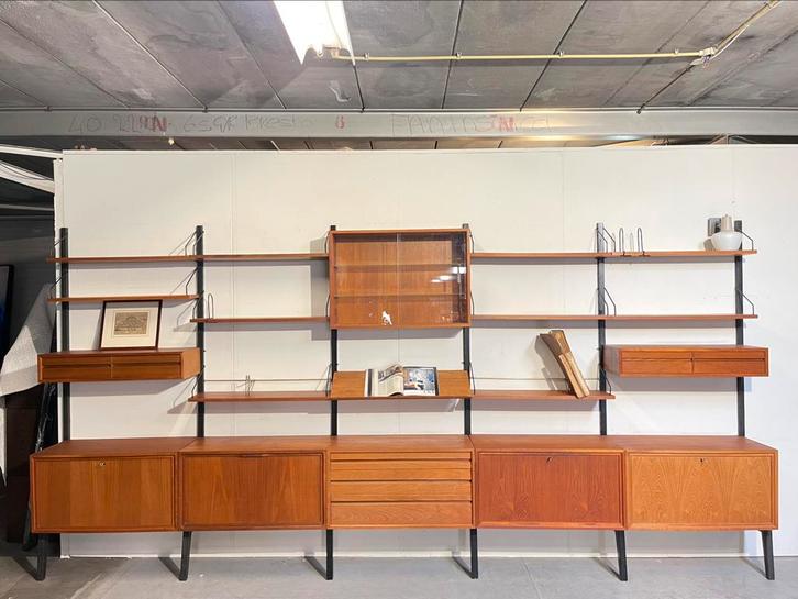 Poul Cadovius by Royal System vintage modulair wandsysteem, Antiek en Kunst, Curiosa en Brocante, Ophalen of Verzenden