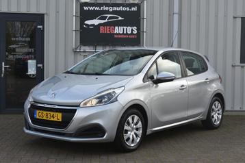 Peugeot 208 1.2 82PK Active 5 Deurs. Navigatie, Cruise, Airc