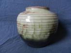 Beige bruin geglazuurde bolvaas ADCO Groningen h 10,4 1012, Antiek en Kunst, Ophalen of Verzenden