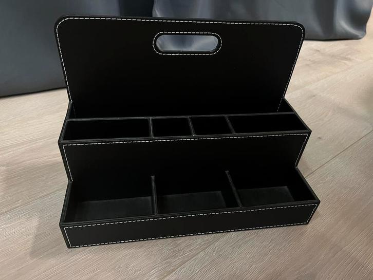 022 - IKEA Rissla bureauhouder, Diversen, Bureau-accessoires, Zo goed als nieuw, Ophalen of Verzenden