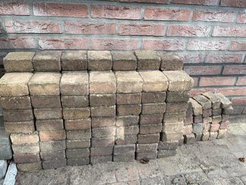Beton Klinkers 10x10 Oud Bont 119 hele en 28 halve beschikbaar voor biedingen