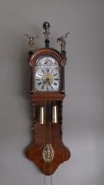 Mooie Friese Staartklok met Atlas beeld, Ophalen