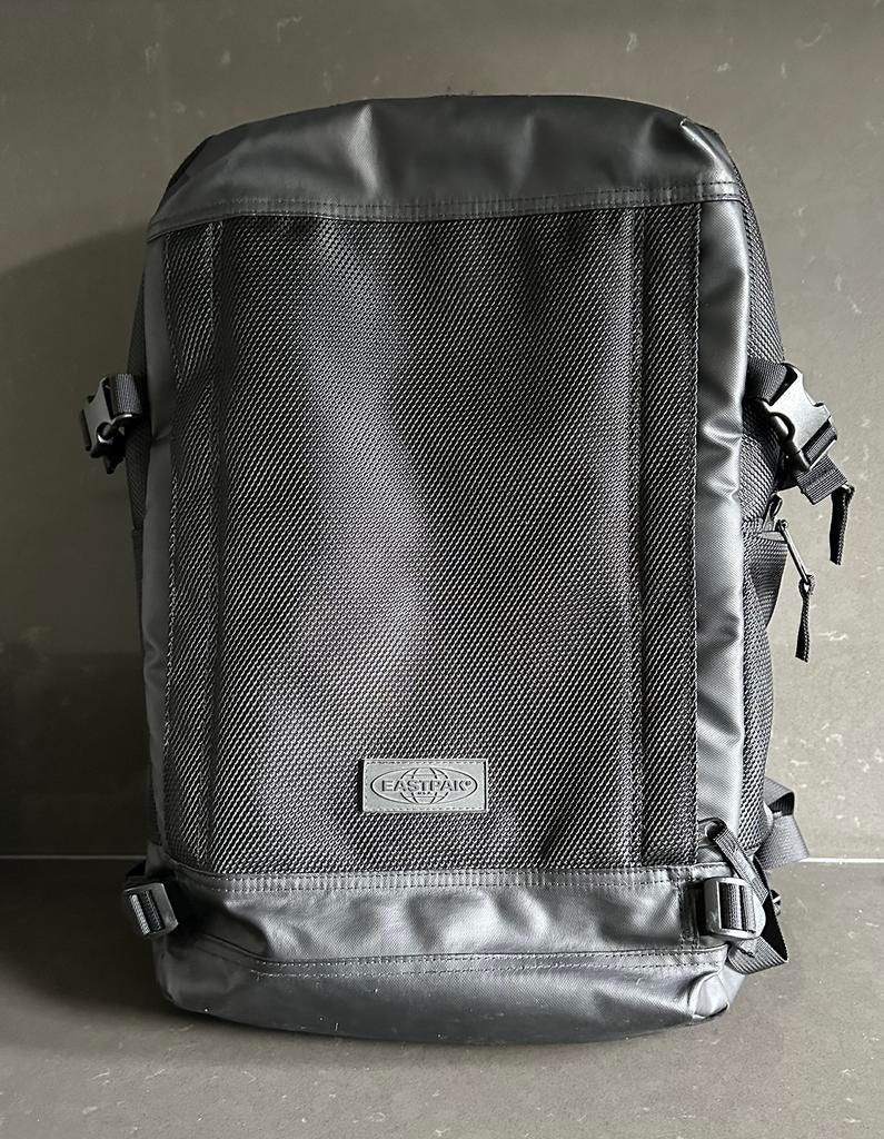 Eastpak Tecum M rugzak, Computers en Software, Laptoptassen, Verzenden, 15 inch, Zo goed als nieuw, Rugzak