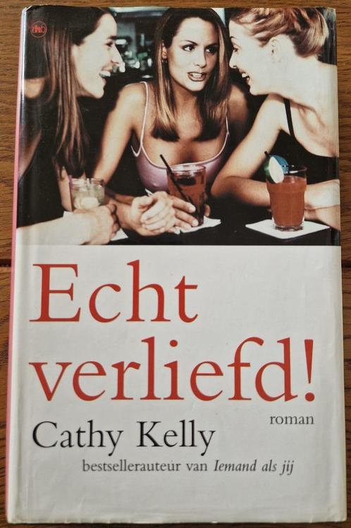 Boek Echt verliefd! van Cathy Kelly, Boeken, Romans, Gelezen, Nederland, Ophalen of Verzenden