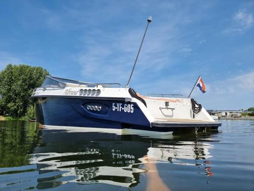 Te Koop: Aanbieding!! Powerboot Allround GTX 111, Watersport en Boten, Motorboten en Motorjachten, Gebruikt, Polyester, 6 tot 9 meter