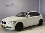 BMW 1-serie 118i Executive // AUTOMAAT // XENON // NAVIGATIE, Gebruikt, 4 cilinders, 1290 kg, Wit
