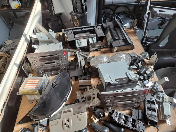 Subaru elektronica, computers, schakelaars en meer, Auto-onderdelen, Elektronica en Kabels, Subaru, Ophalen of Verzenden