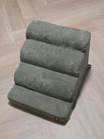 Te koop; zgan Stoffen trapje om op de bank te klimmen., Ophalen, Zo goed als nieuw