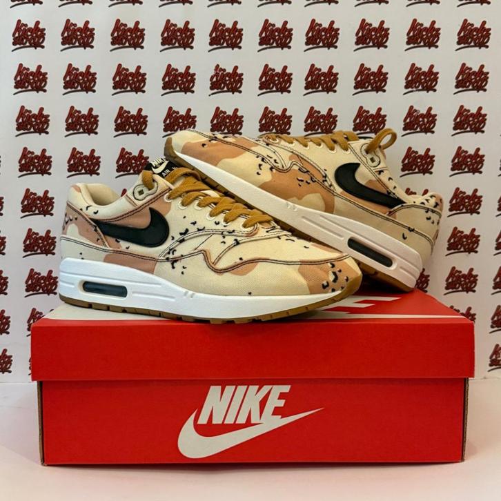 Nike Air Max 1 Dessert Camo | EU 42, Kleding | Heren, Schoenen, Zo goed als nieuw, Sneakers of Gympen, Overige kleuren, Ophalen of Verzenden