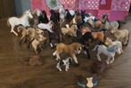 25 schleich paardjes incl 3 zadeltjes, Ophalen of Verzenden, Zo goed als nieuw