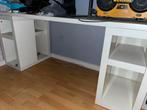 Bureau van ikea, Ophalen, Zo goed als nieuw