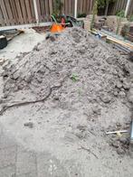 Zwarte grond uit de tuin, Ophalen, Tuinaarde