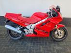 HONDA VFR 750 F -Schuurvondst -mooie vfr met werk (bj 1992), Motoren, Motoren | Honda, 4 cilinders, Bedrijf, Sport, Meer dan 35 kW