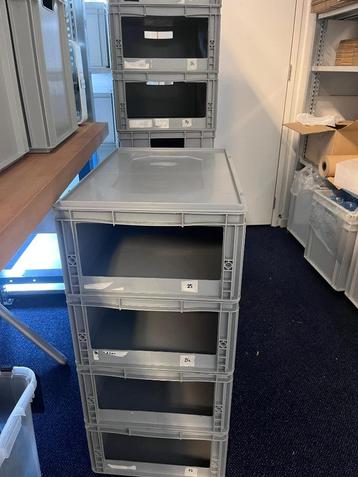 Magazijnbak Auer EG 6427 beschikbaar voor biedingen