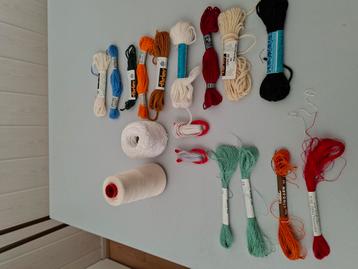 Handwerk artikelen beschikbaar voor biedingen