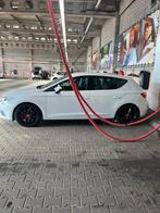 Seat Leon FR 2.0 TDI 184PK Dsg-6 2017 Wit, Auto's, Zwart, 4 cilinders, 1290 kg, Leon