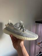 Yeezy 350 static 48 2/3, Kleding | Heren, Schoenen, Wit, Nieuw, Ophalen of Verzenden, Sneakers of Gympen
