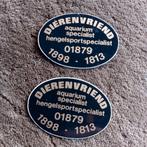 Twee oude stickers.   DIERENVRIEND. Hengelsport/aquarium., Ophalen of Verzenden, Zo goed als nieuw, Overige typen
