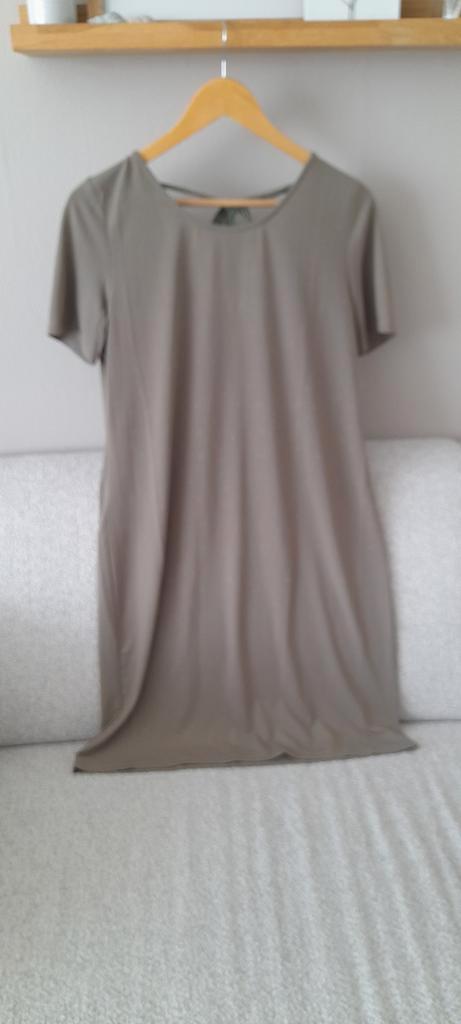 Jurk C&S PARIS, ,olijf groen, maat M/L, Nieuw !!, Kleding | Dames, Jurken, Nieuw, Groen, Boven de knie, Ophalen of Verzenden