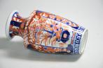 Mooie met de hand geschilderde antieke Japanse  Imari vaas, Antiek en Kunst, Kunst | Niet-Westerse kunst, Ophalen of Verzenden