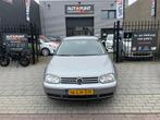 Volkswagen Golf 1.6-16V 3e Eigenaar! Trekhaak Airco NAP APK, Voorwielaandrijving, Gebruikt, 4 cilinders, Handgeschakeld