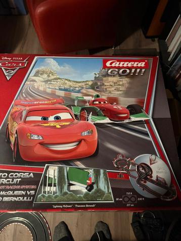 Carrera go een maal is MAX Ik heb er 3 beschikbaar voor biedingen