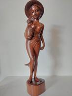 Bali Balinees houten beeld dame met offer, Antiek en Kunst, Ophalen of Verzenden