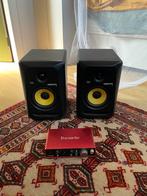 Set KRK Rokit 5 speakers + focusrite scarlett 2i2, Zo goed als nieuw, 120 watt of meer, Front, Rear of Stereo speakers, Ophalen