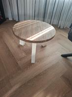 Lizzano( pronto) bijzettafel, Ophalen, Zo goed als nieuw