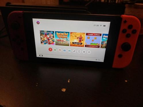 Nintendo switch met veel spellen, Spelcomputers en Games, Spelcomputers | Nintendo Switch, Gebruikt, Ophalen of Verzenden