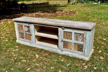 Boho tv kast met uniek houtsnijwerk massief hout beschikbaar voor biedingen